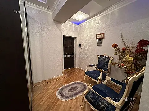 Satılır 3 otaqlı yeni tikili 140 m²
