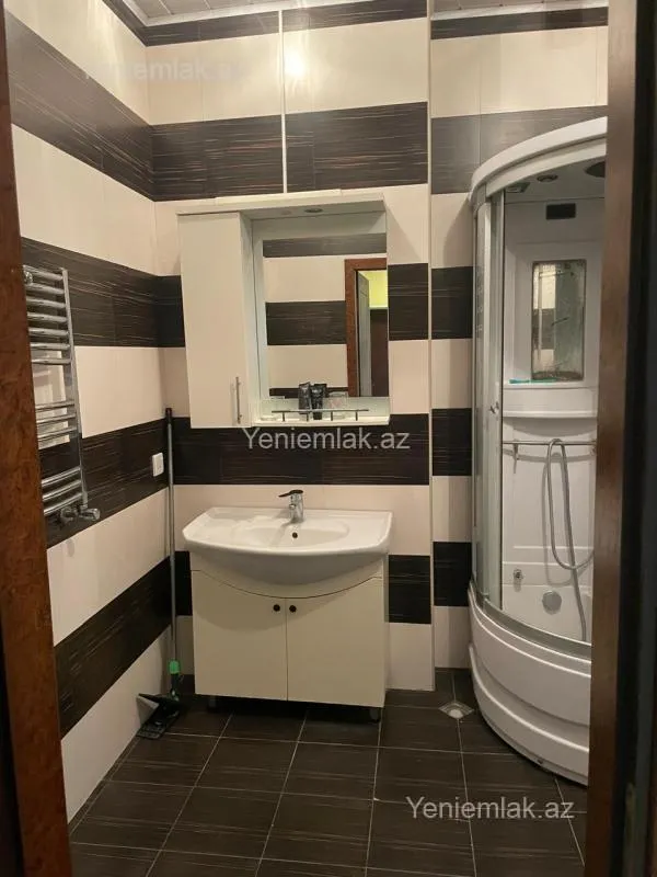 Satılır 3 otaqlı yeni tikili 126 m²