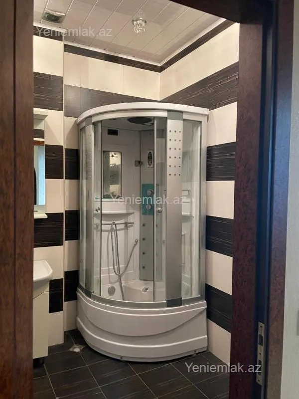 Satılır 3 otaqlı yeni tikili 126 m²