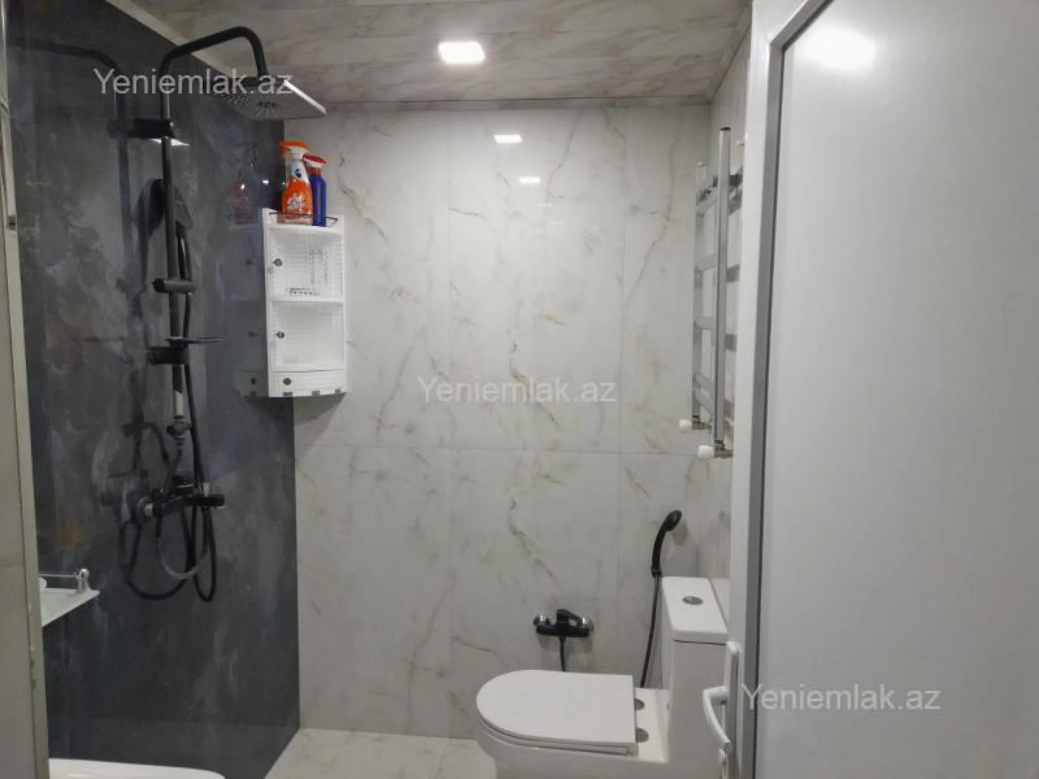 Satılır 2 otaqlı həyət evi 80 m²