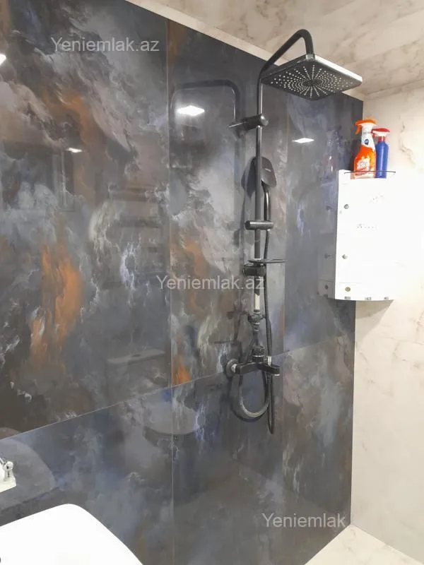 Satılır 2 otaqlı həyət evi 80 m²