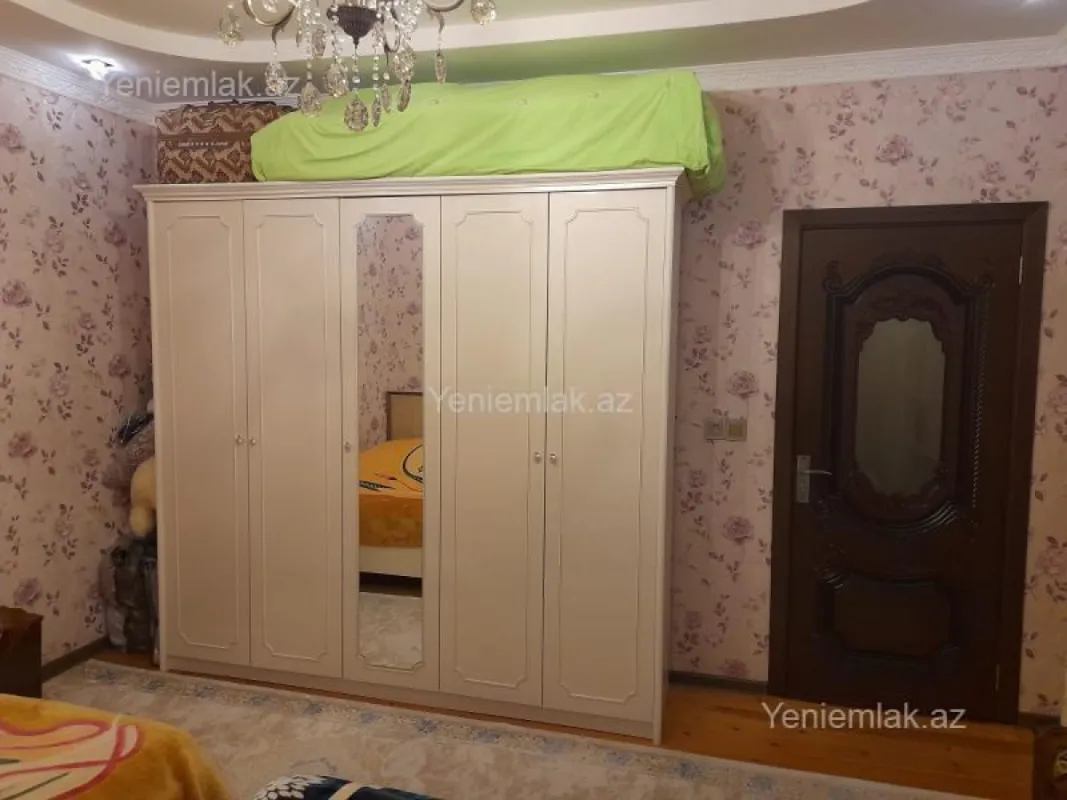 Satılır 2 otaqlı həyət evi 80 m²