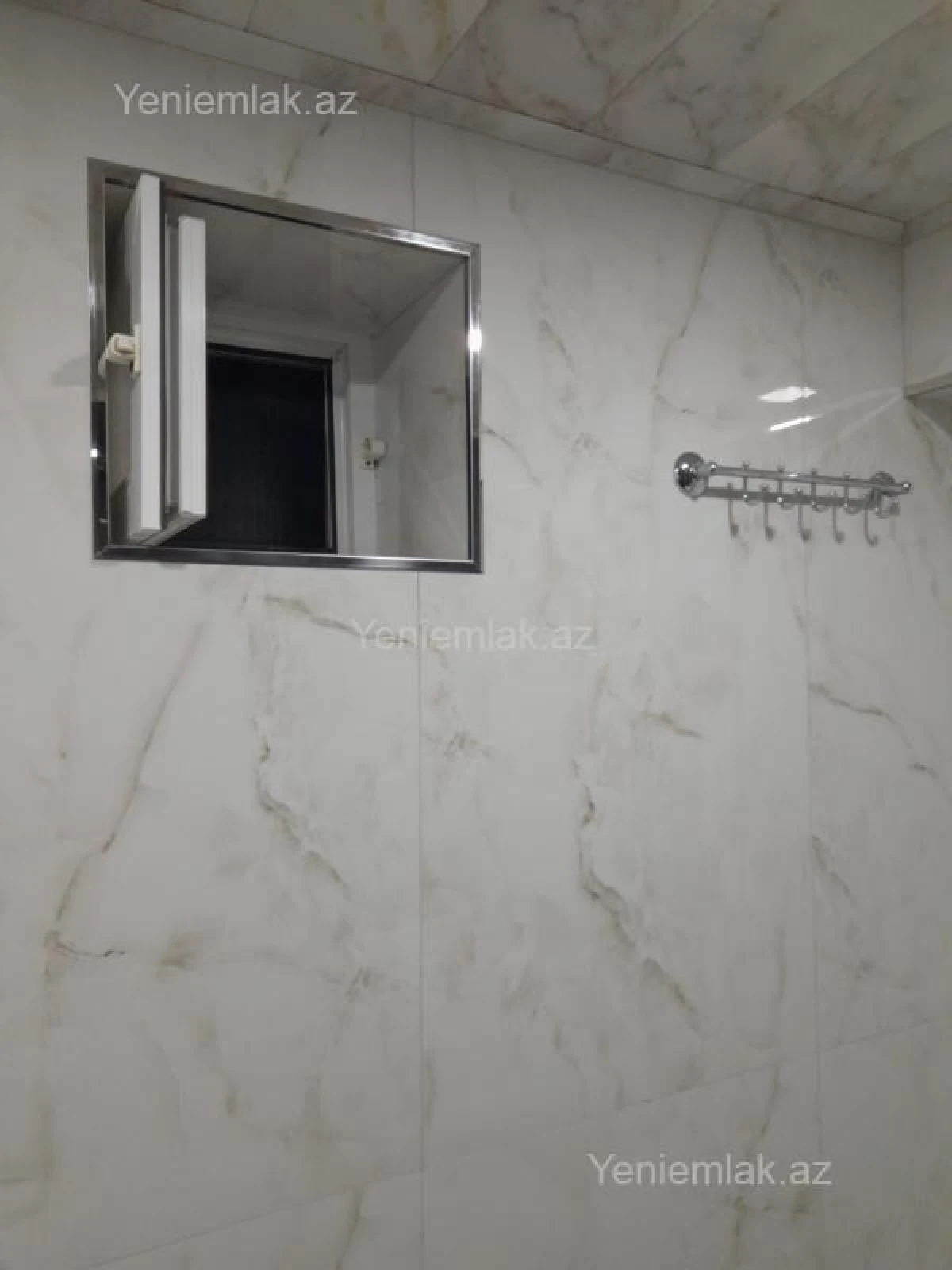 Satılır 2 otaqlı həyət evi 80 m²