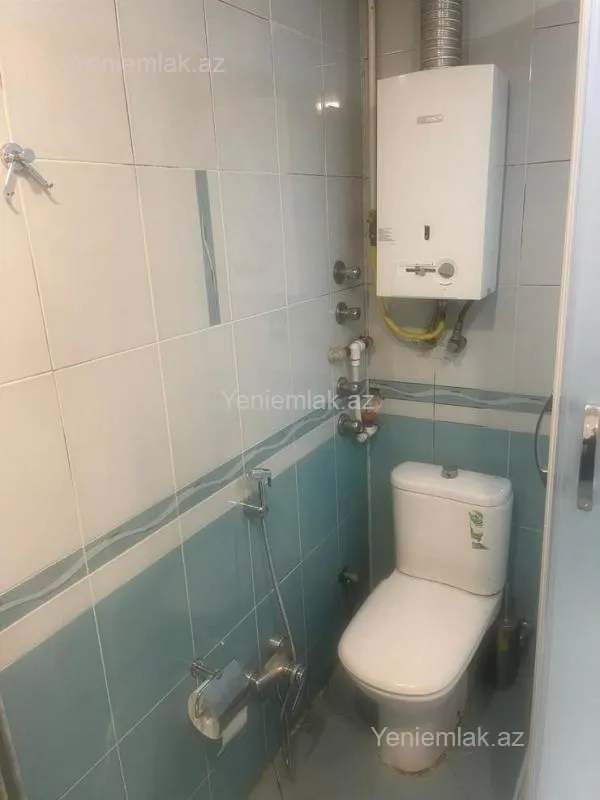 Satılır 3 otaqlı köhnə tikili 80 m²