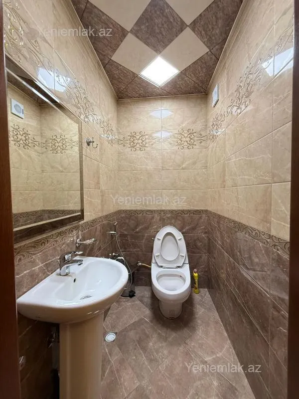 Satılır 2 otaqlı yeni tikili 110 m²