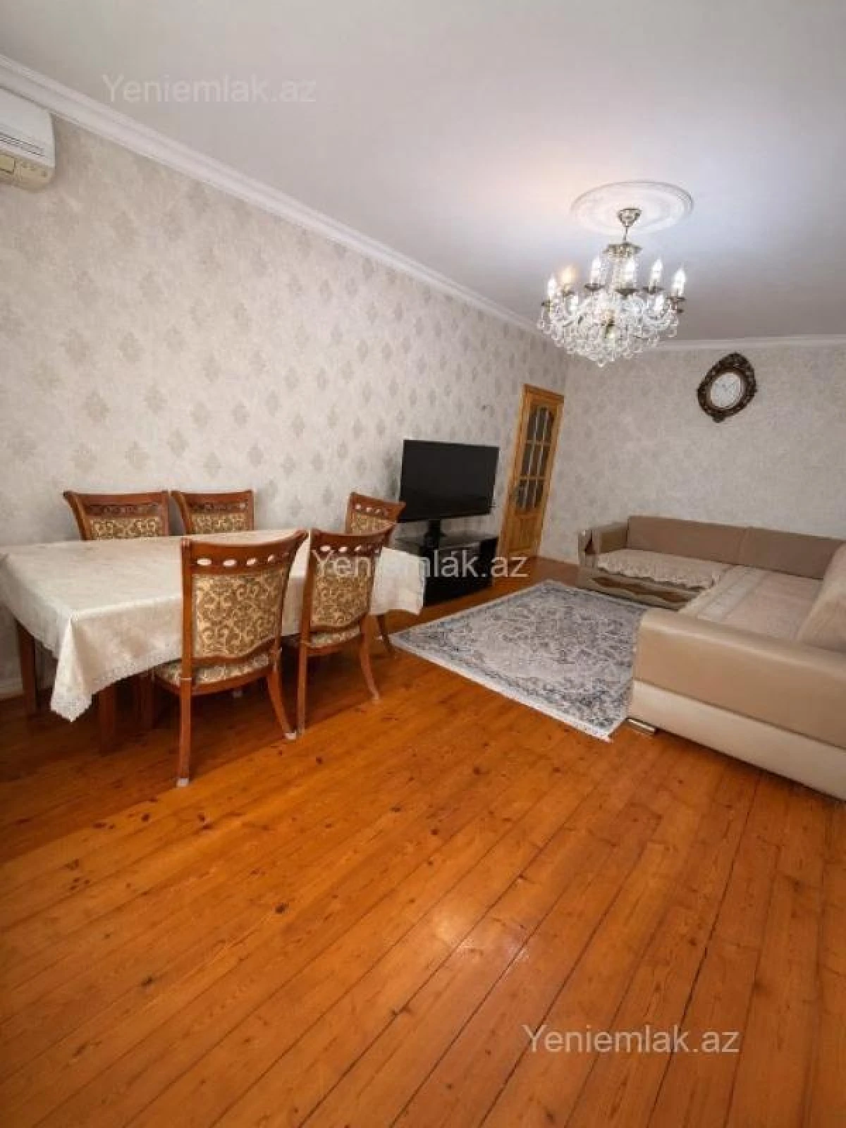 Satılır 3 otaqlı köhnə tikili 90 m²