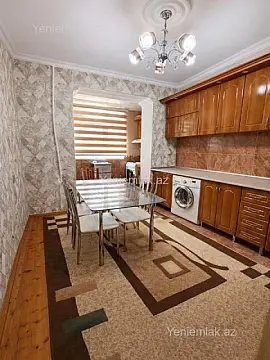 Satılır 3 otaqlı köhnə tikili 90 m²