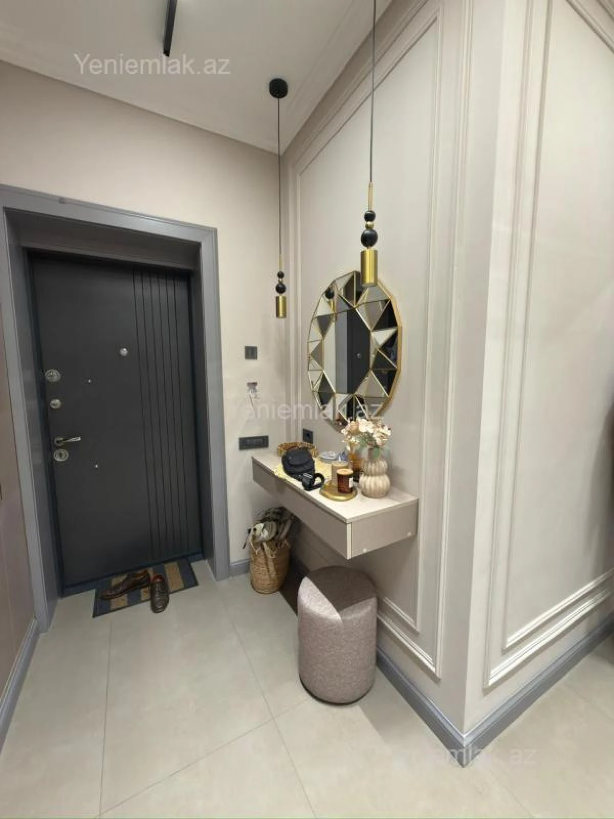 Satılır 3 otaqlı yeni tikili 128 m²