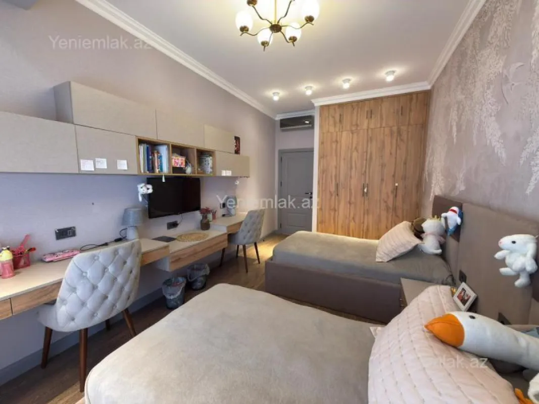 Satılır 3 otaqlı yeni tikili 128 m²