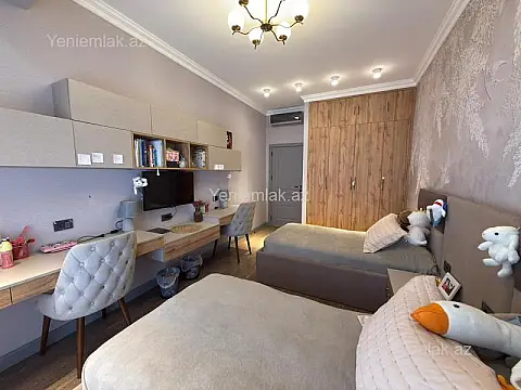 Satılır 3 otaqlı yeni tikili 128 m²