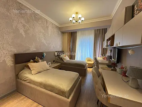 Satılır 3 otaqlı yeni tikili 128 m²