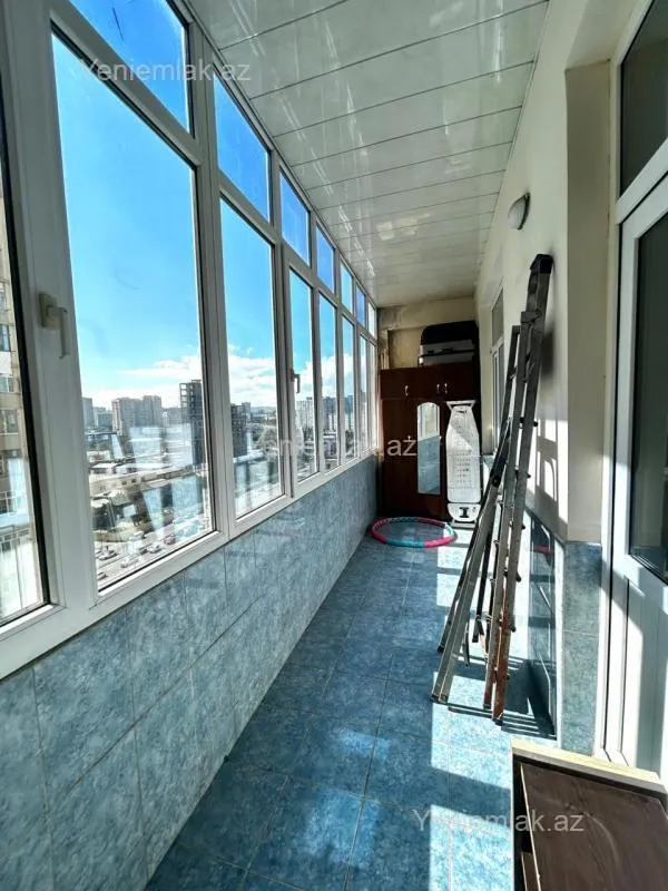 Satılır 3 otaqlı yeni tikili 125 m²
