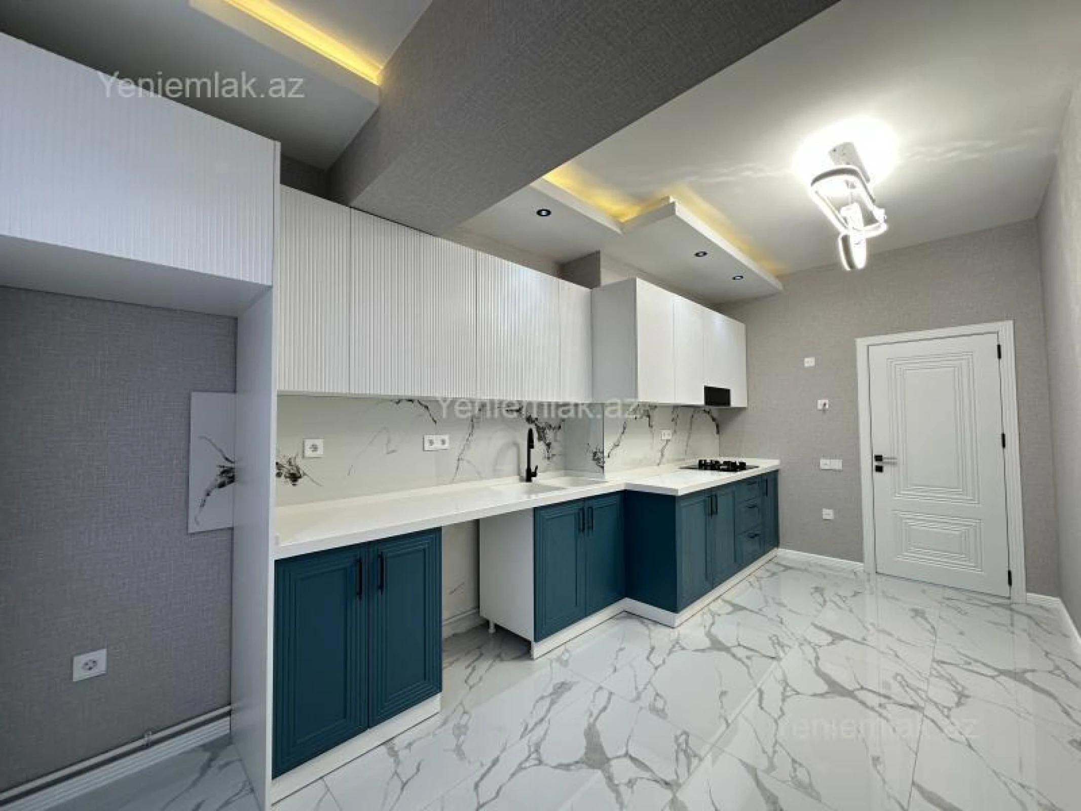 Satılır 2 otaqlı yeni tikili 80 m²