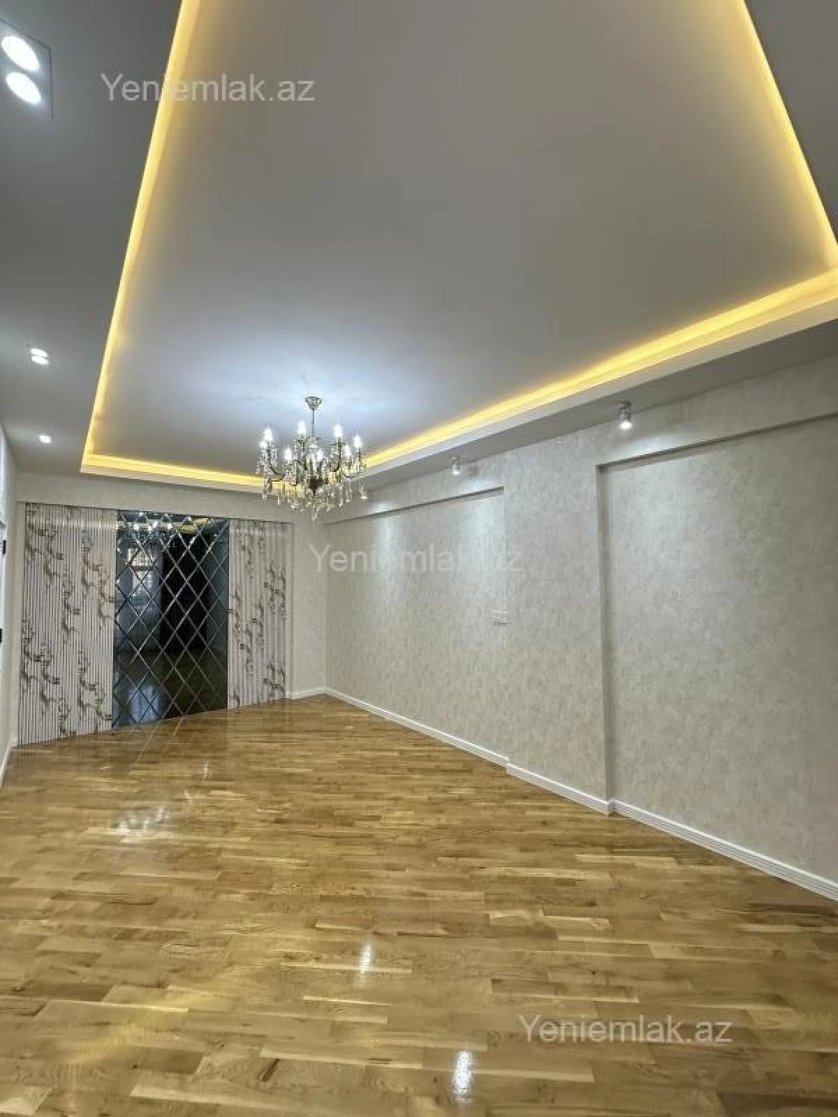 Satılır 2 otaqlı yeni tikili 80 m²