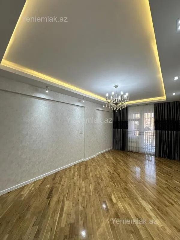 Satılır 2 otaqlı yeni tikili 80 m²