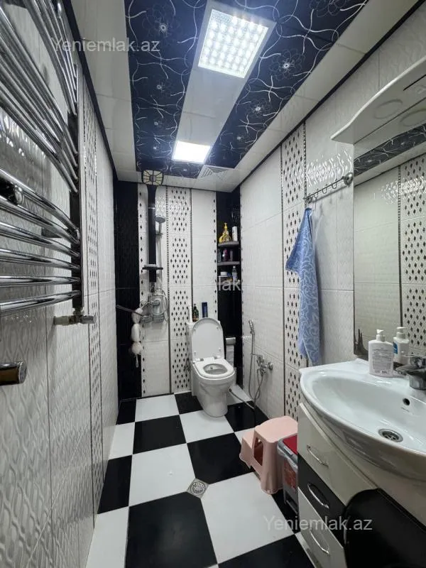 Satılır 3 otaqlı yeni tikili 100 m²