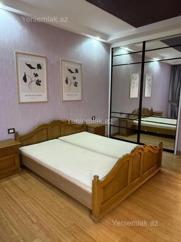 Satılır 4 otaqlı yeni tikili 180 m²