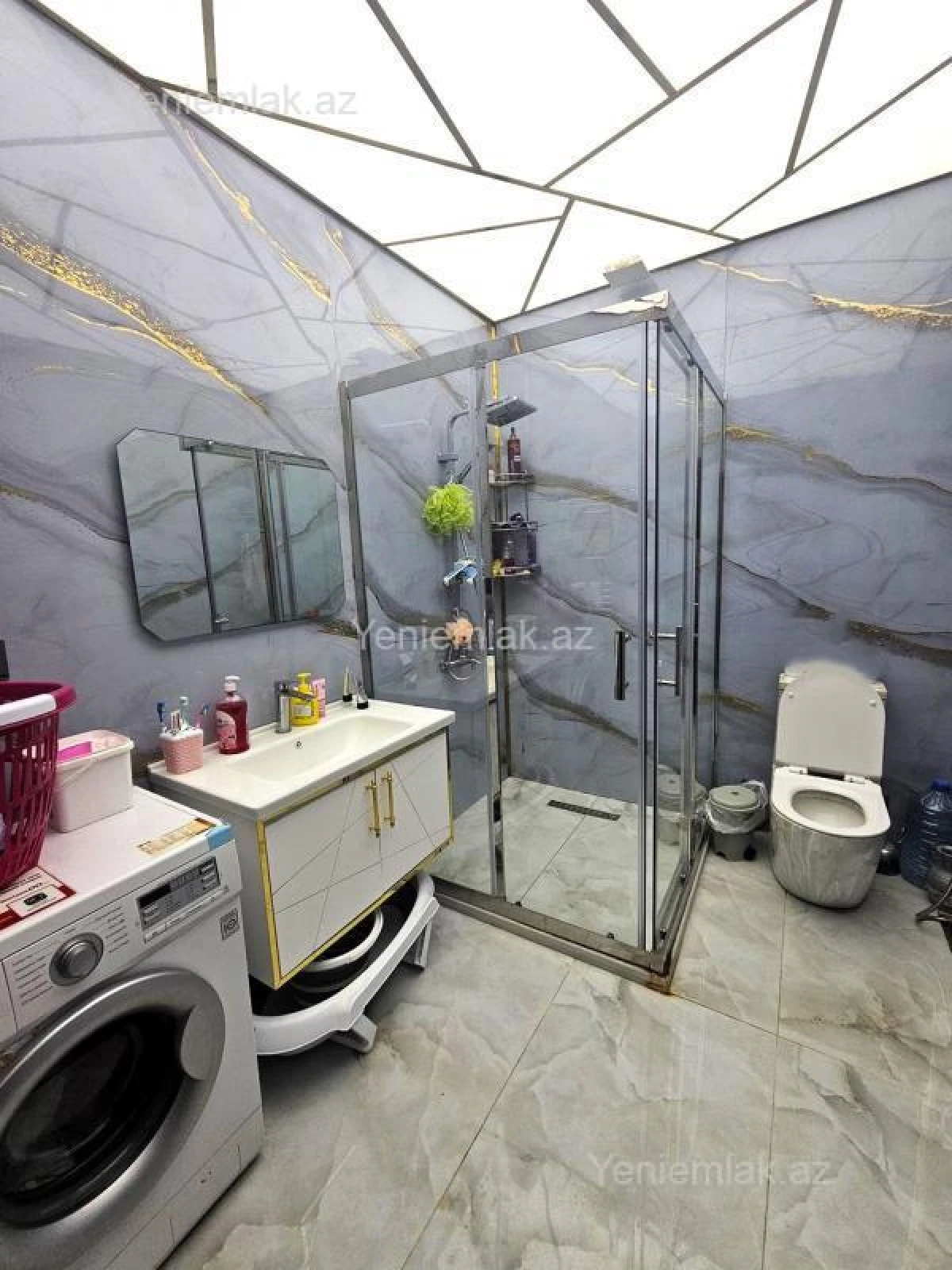 Satılır 2 otaqlı yeni tikili 92 m²