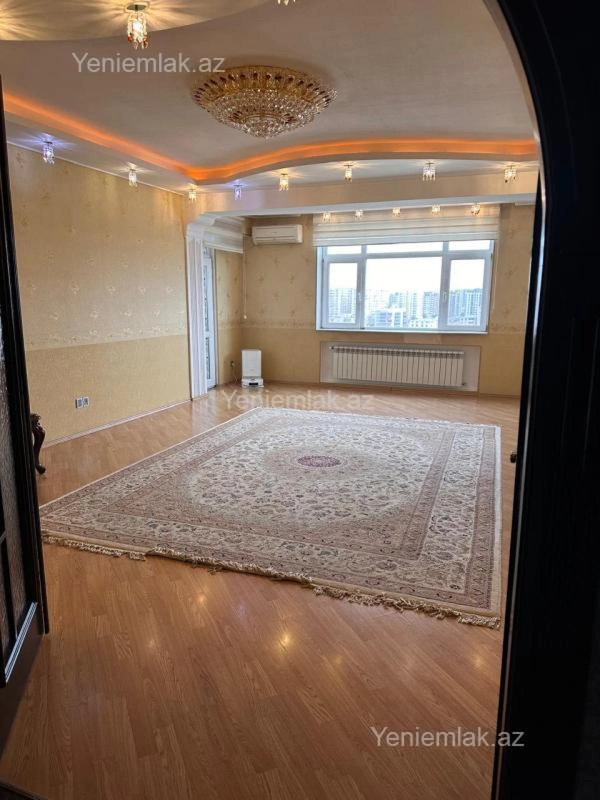 Satılır 3 otaqlı yeni tikili 150 m²