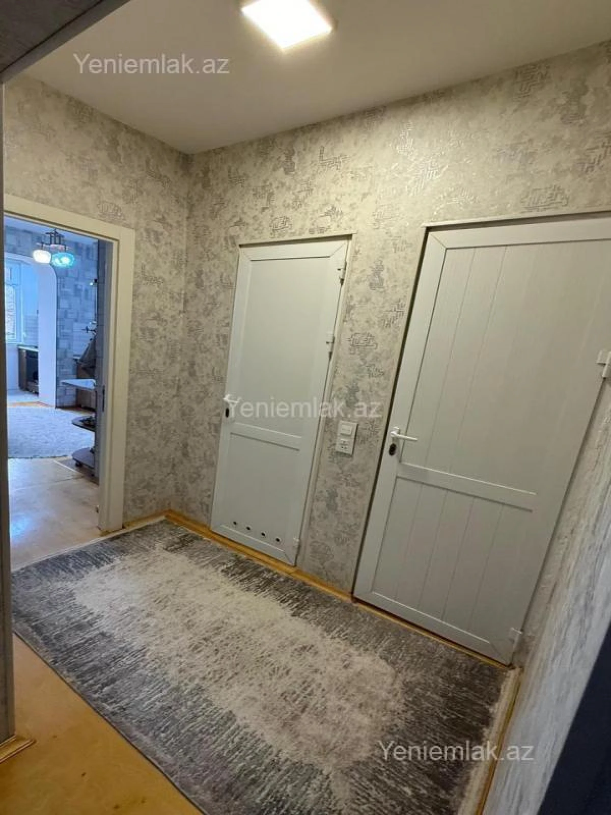 Satılır 3 otaqlı köhnə tikili 80 m²
