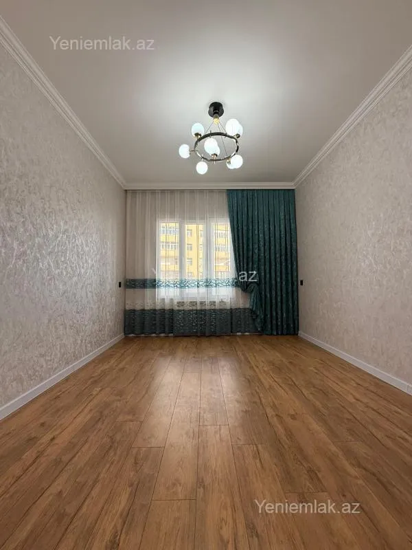 Satılır 3 otaqlı köhnə tikili 70 m²