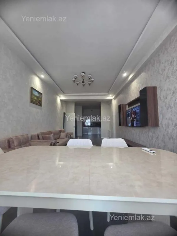 Satılır 2 otaqlı yeni tikili 95 m²