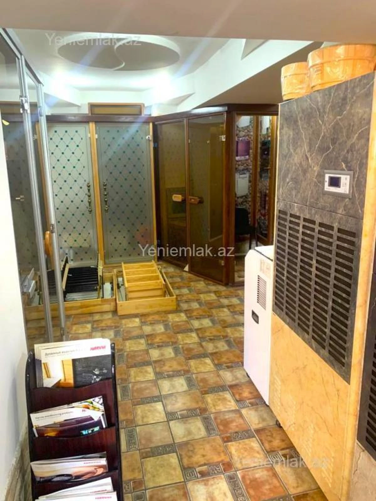 Satılır 5 otaqlı obyekt 200 m²