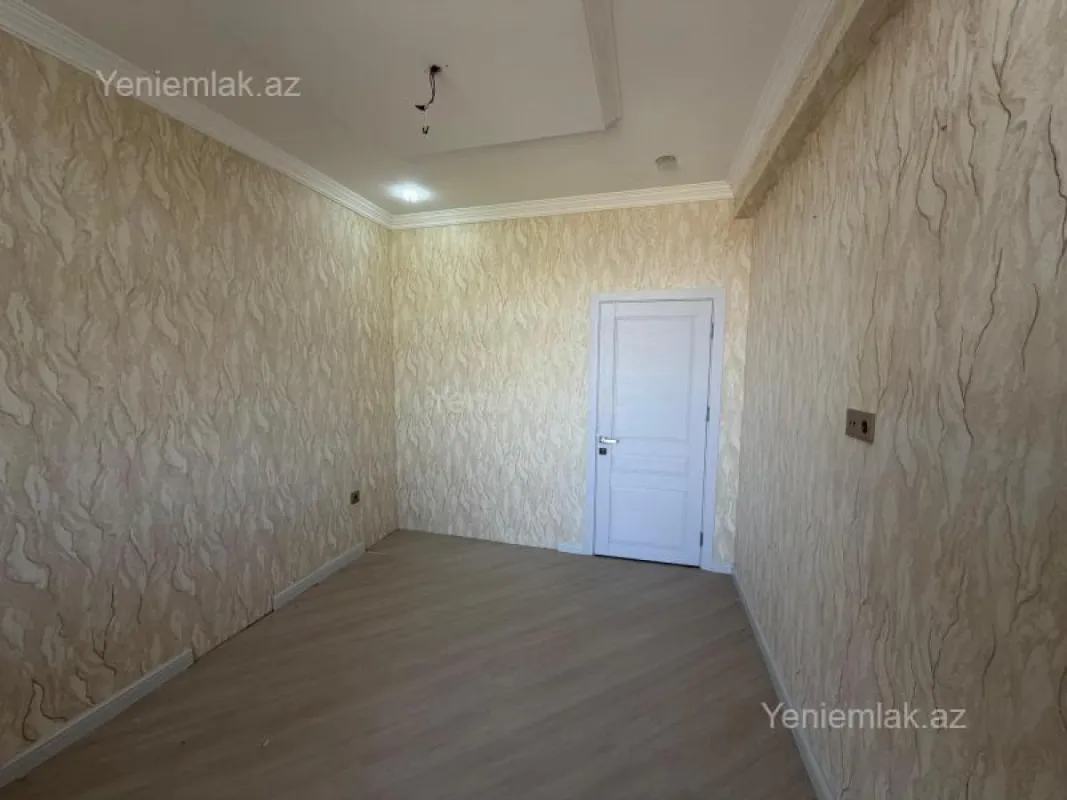 Satılır 3 otaqlı yeni tikili 127.5 m²