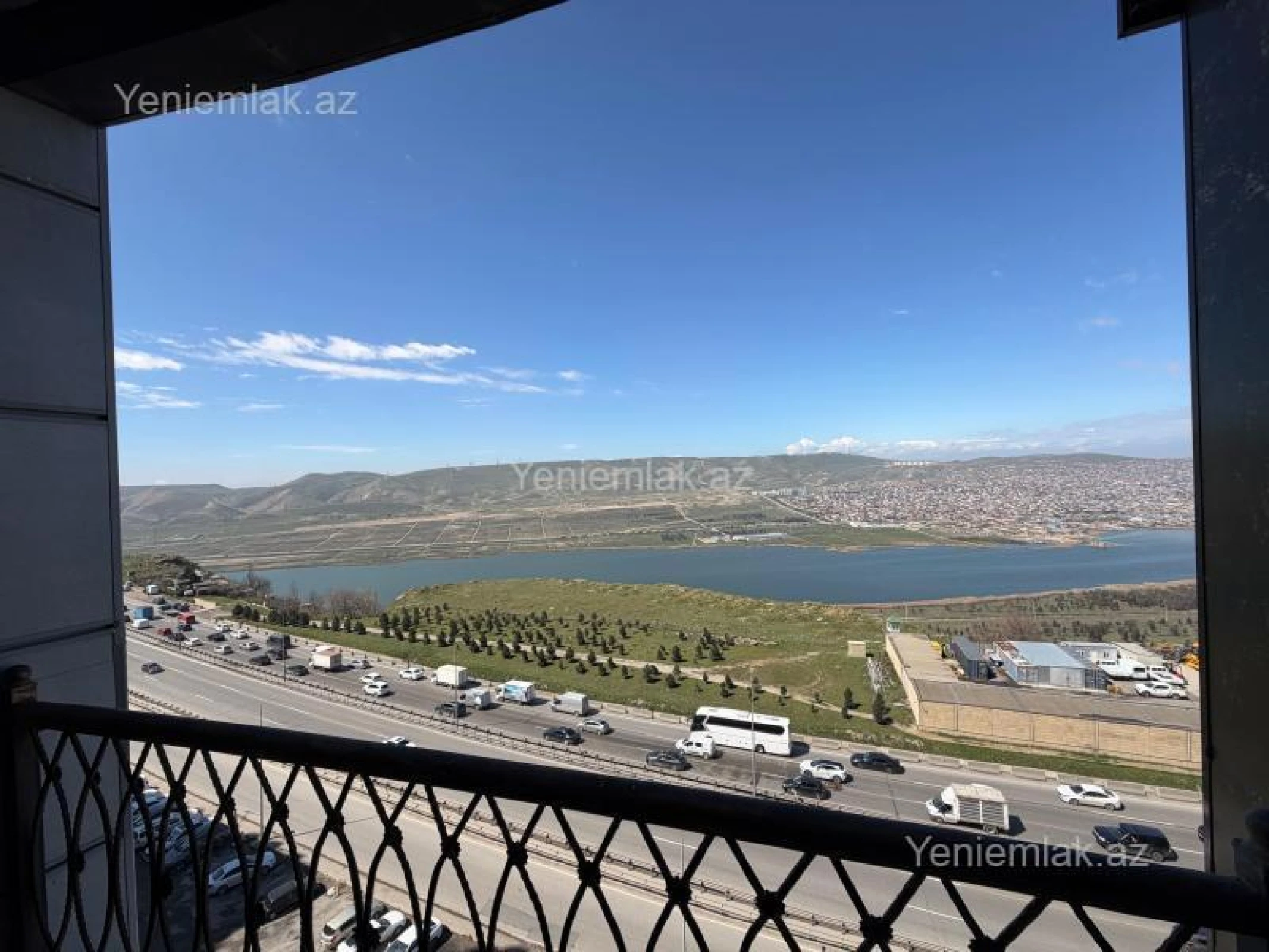 Satılır 3 otaqlı yeni tikili 127.5 m²