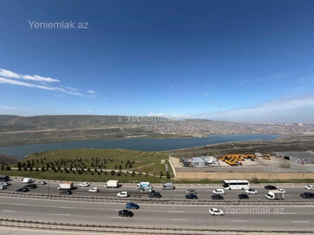 Satılır 3 otaqlı yeni tikili 127.5 m²