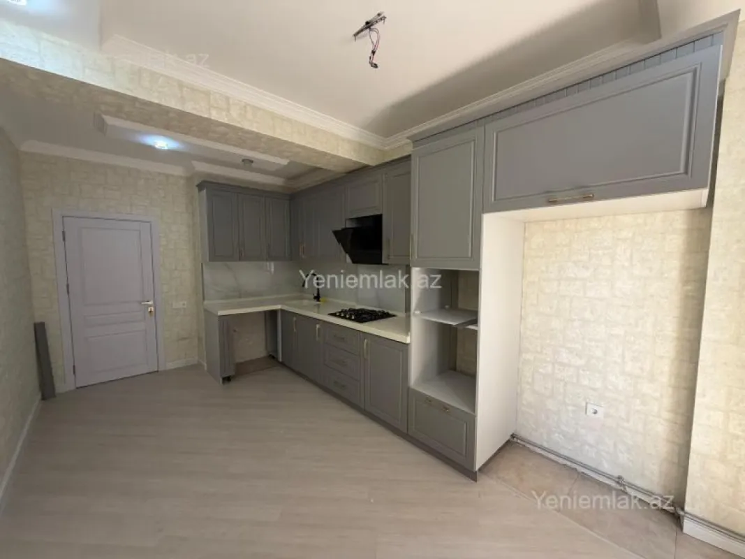 Satılır 3 otaqlı yeni tikili 127.5 m²