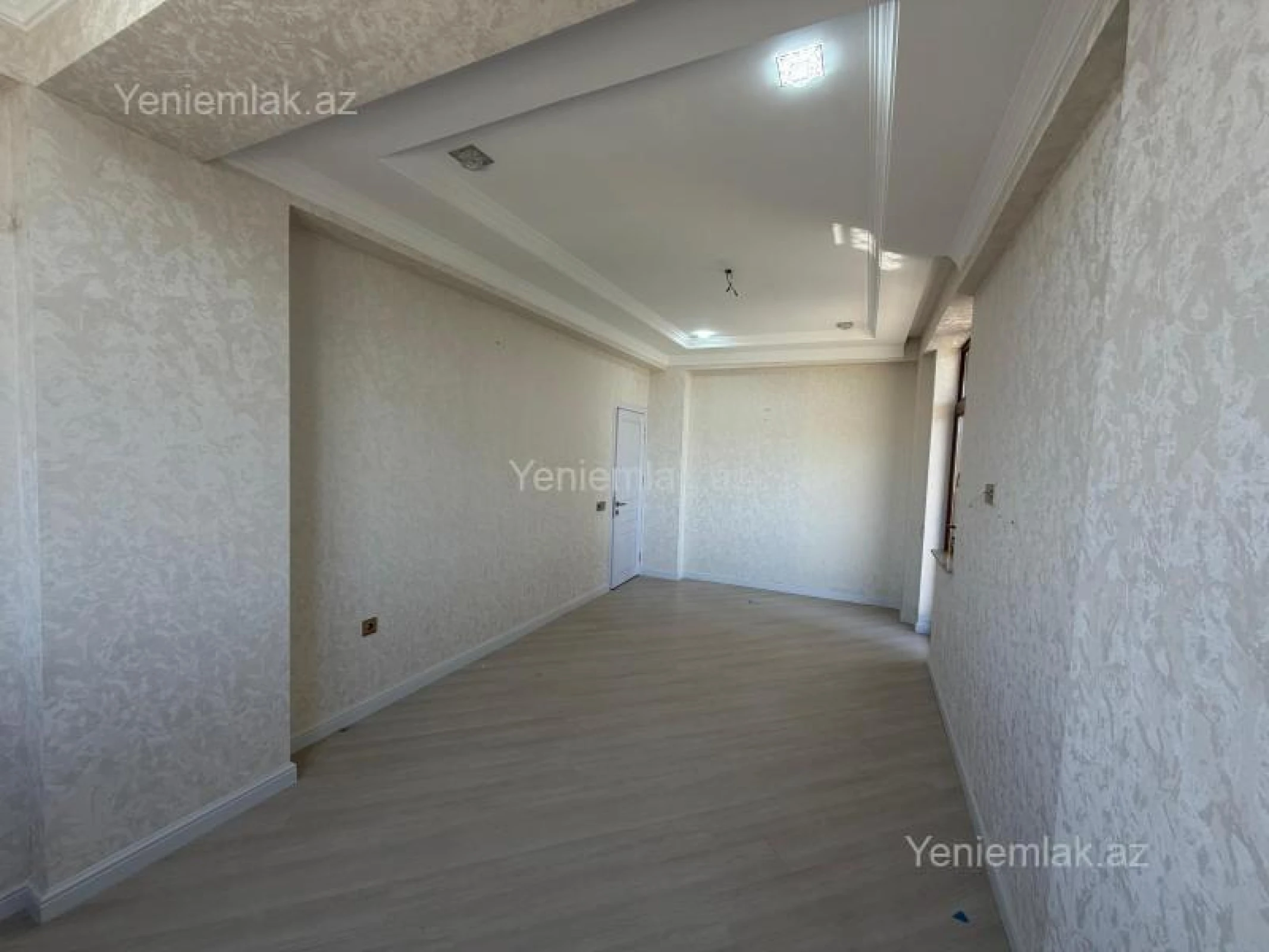 Satılır 3 otaqlı yeni tikili 127.5 m²