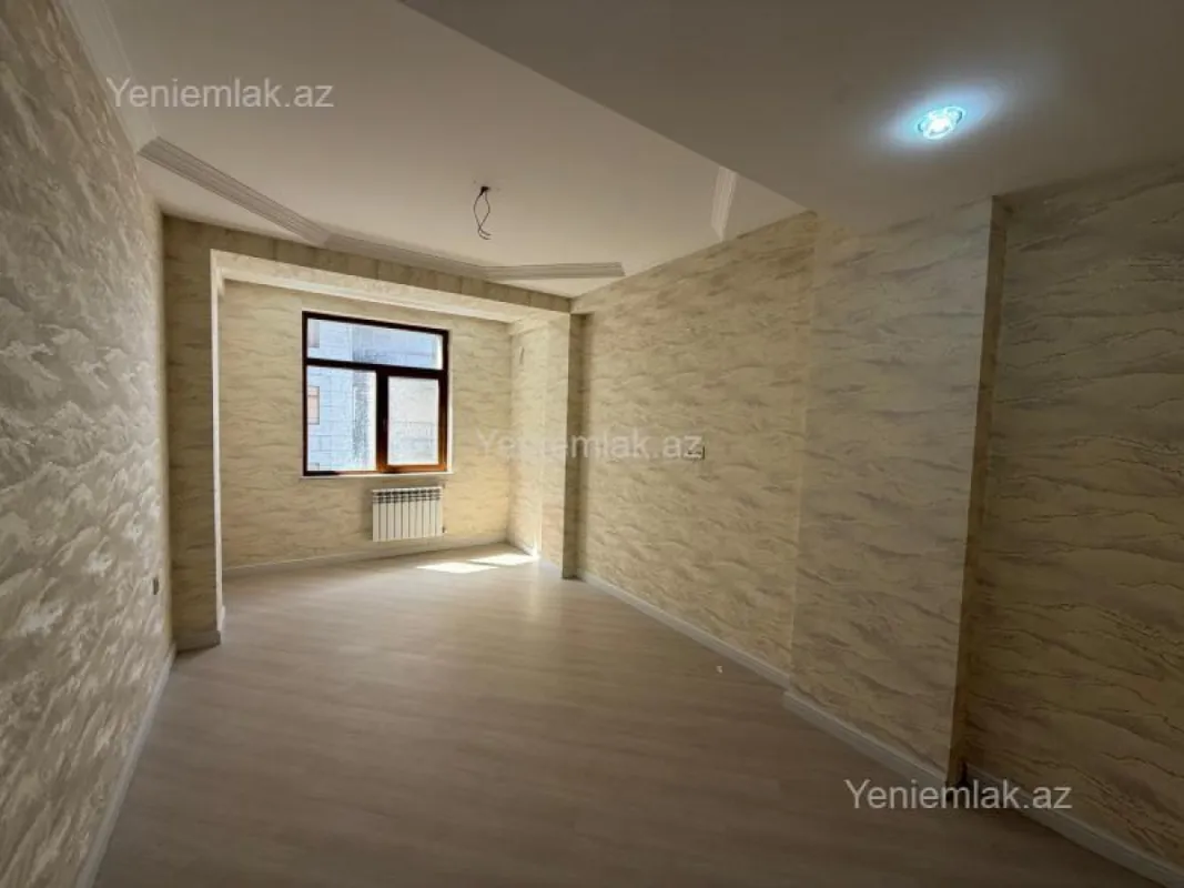 Satılır 3 otaqlı yeni tikili 127.5 m²