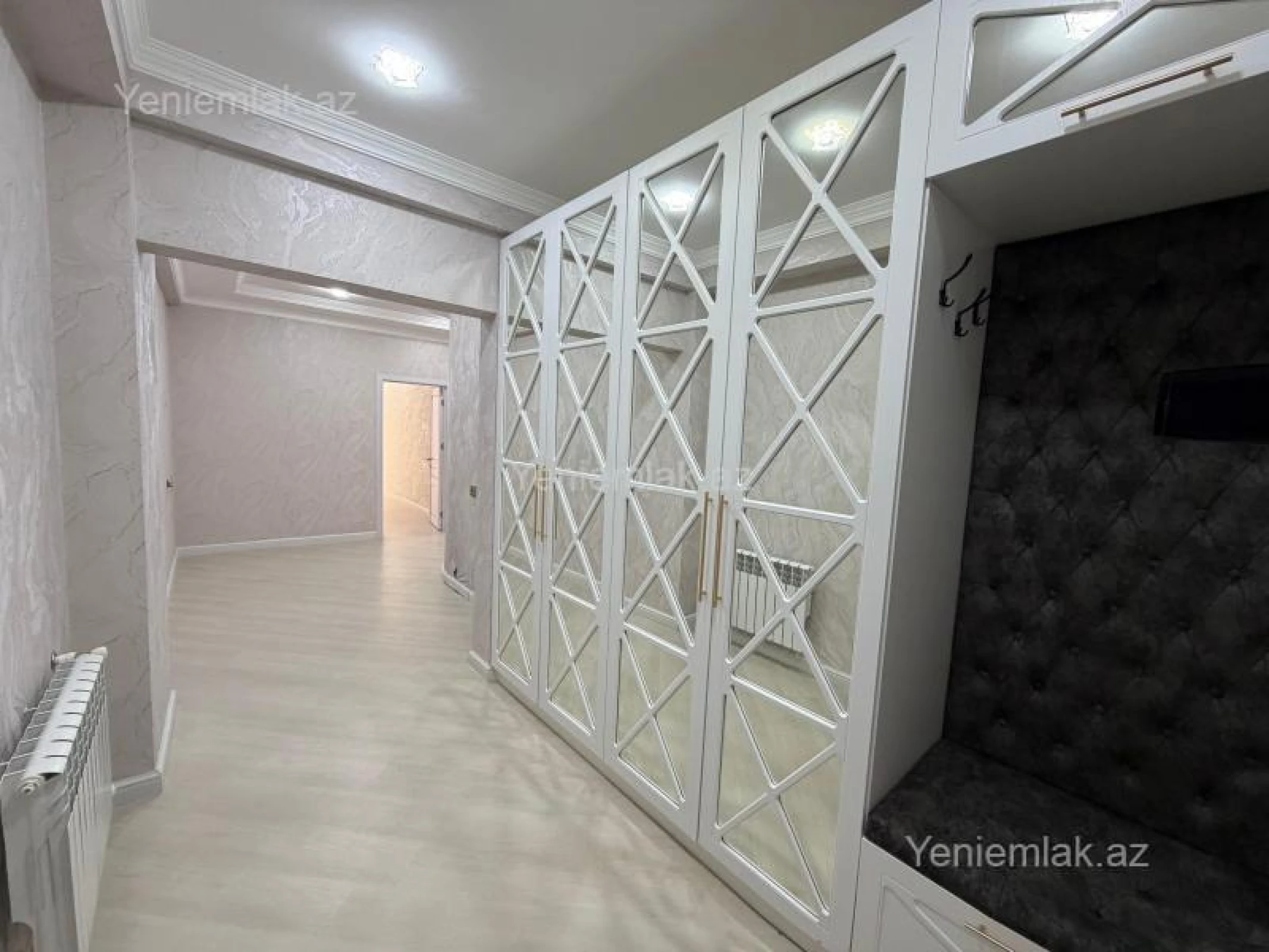 Satılır 3 otaqlı yeni tikili 127.5 m²