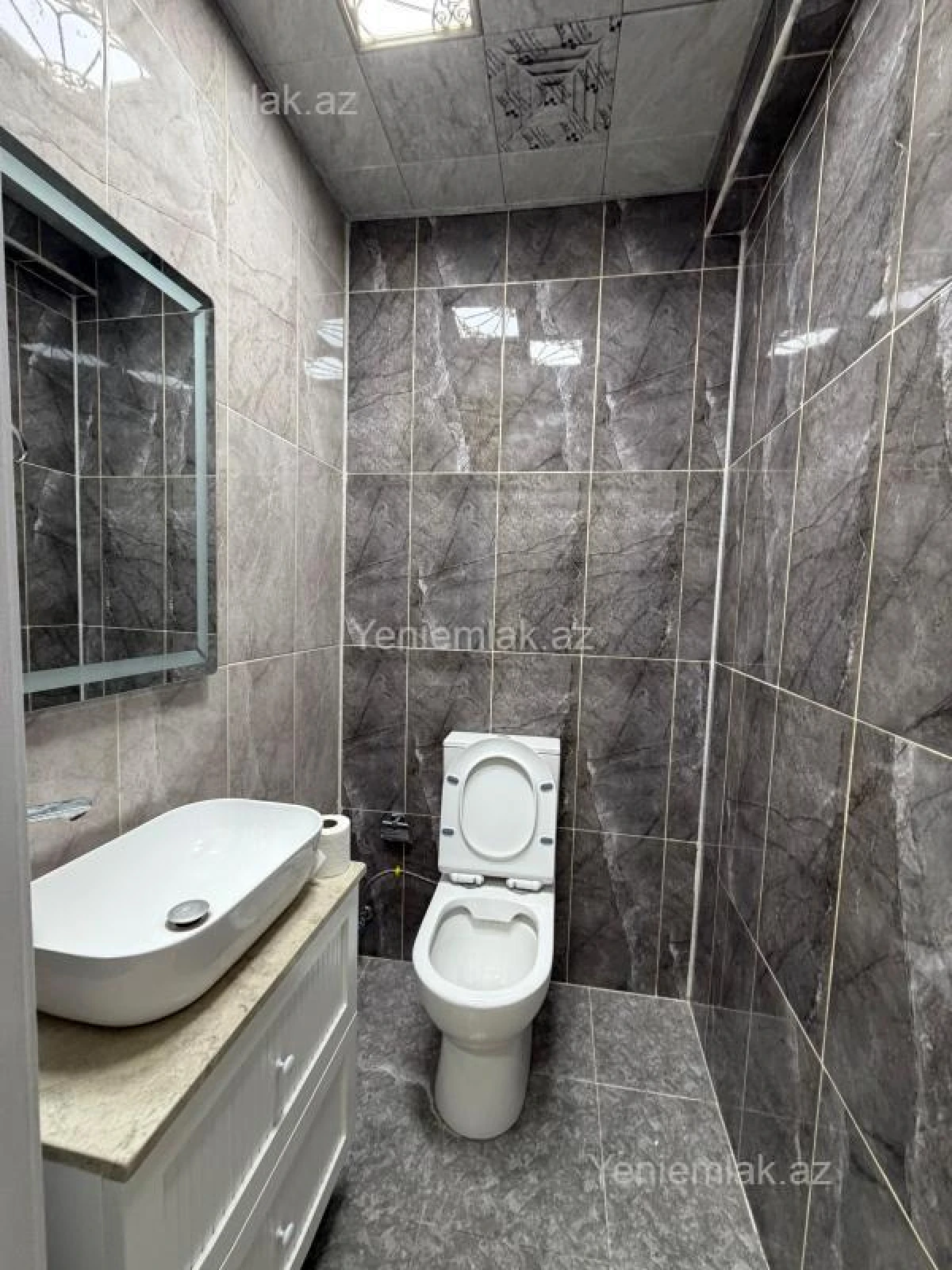 Satılır 3 otaqlı yeni tikili 127.5 m²