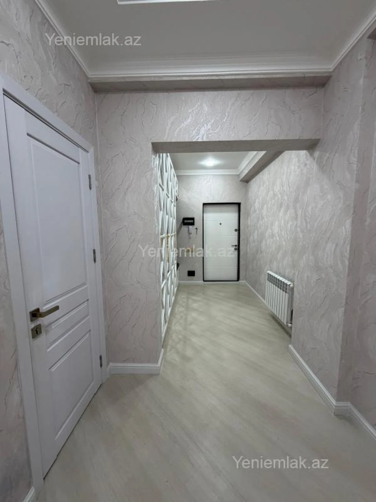 Satılır 3 otaqlı yeni tikili 127.5 m²