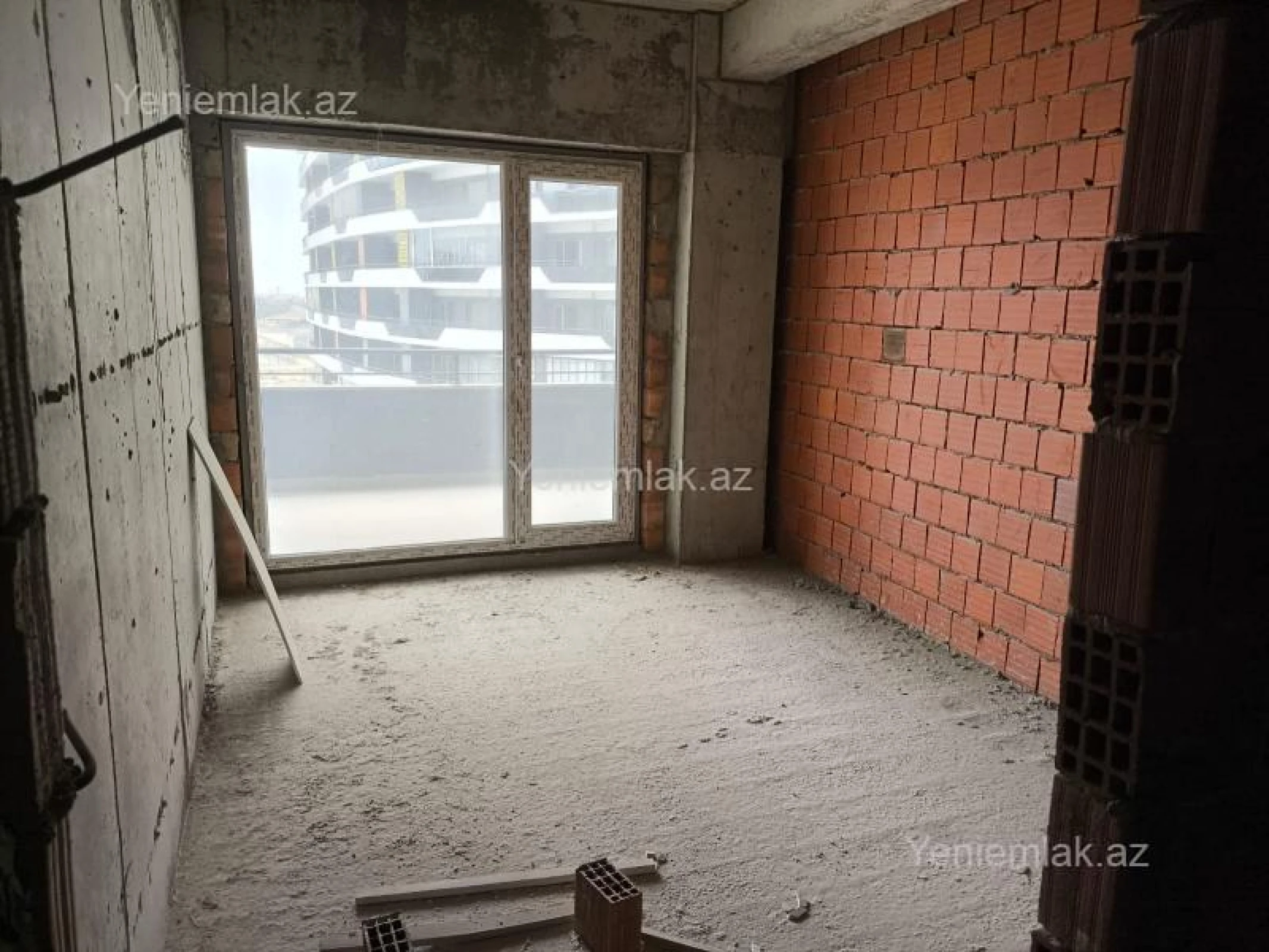 Satılır 2 otaqlı yeni tikili 80 m²