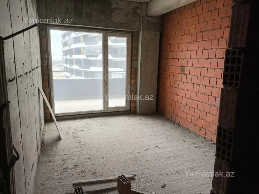 Satılır 2 otaqlı yeni tikili 80 m²