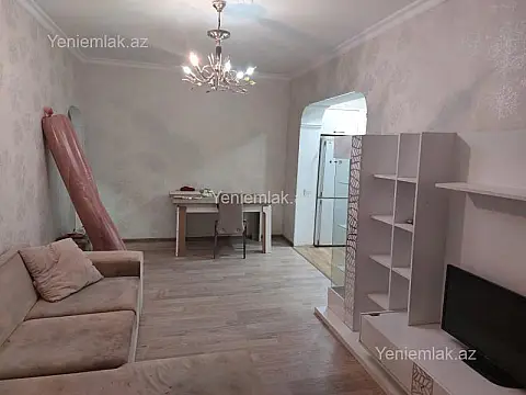 Satılır 1 otaqlı köhnə tikili 48 m²