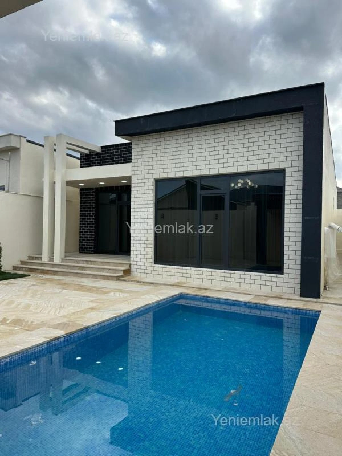 Satılır 4 otaqlı həyət evi 150 m²