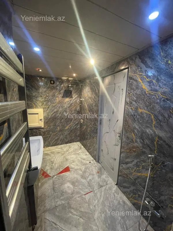 Satılır 2 otaqlı yeni tikili 118 m²