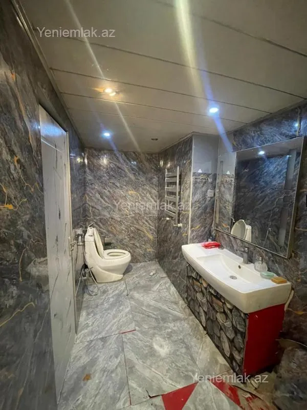 Satılır 2 otaqlı yeni tikili 118 m²