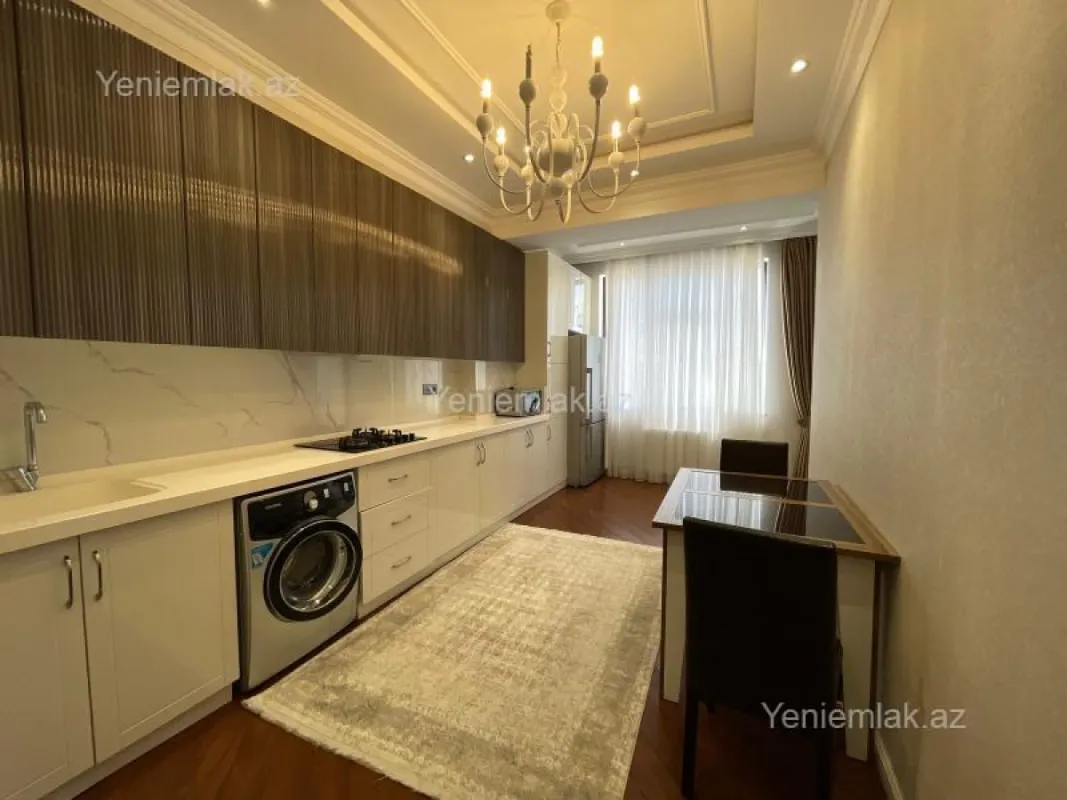 Satılır 3 otaqlı yeni tikili 117 m²