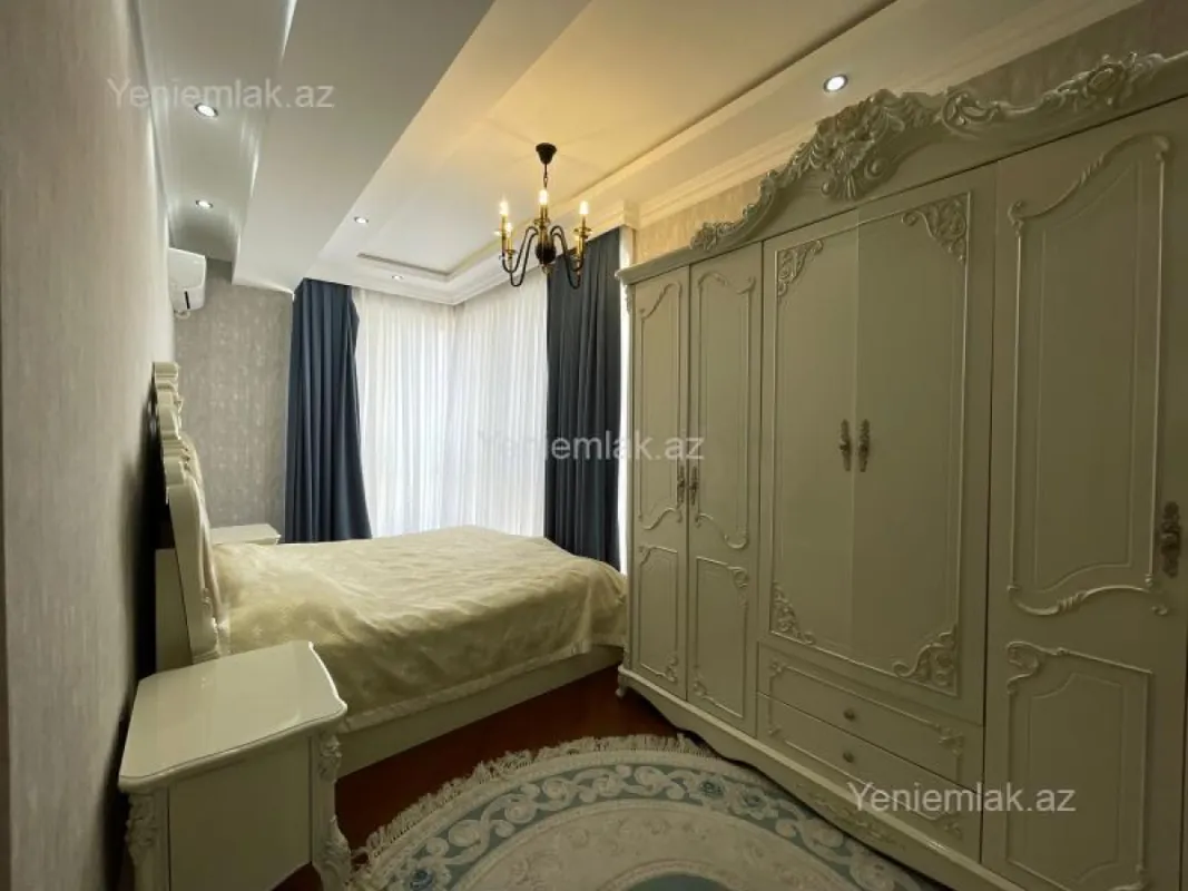 Satılır 3 otaqlı yeni tikili 117 m²