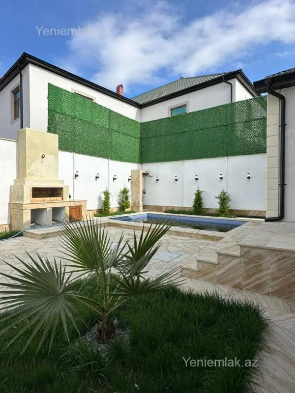 Satılır 4 otaqlı həyət evi 140 m²