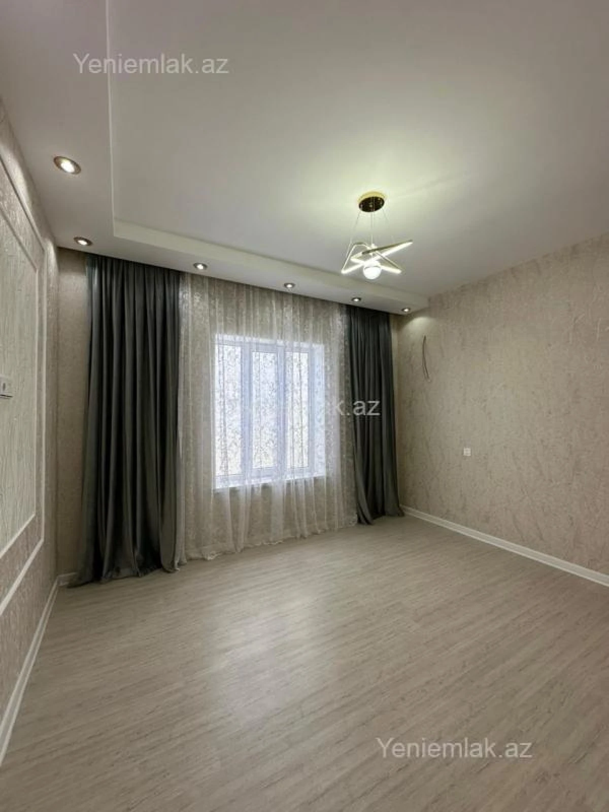 Satılır 4 otaqlı həyət evi 140 m²