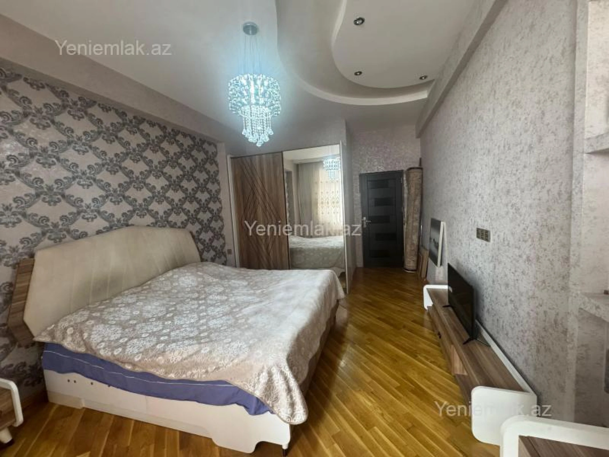 Satılır 3 otaqlı yeni tikili 98 m²