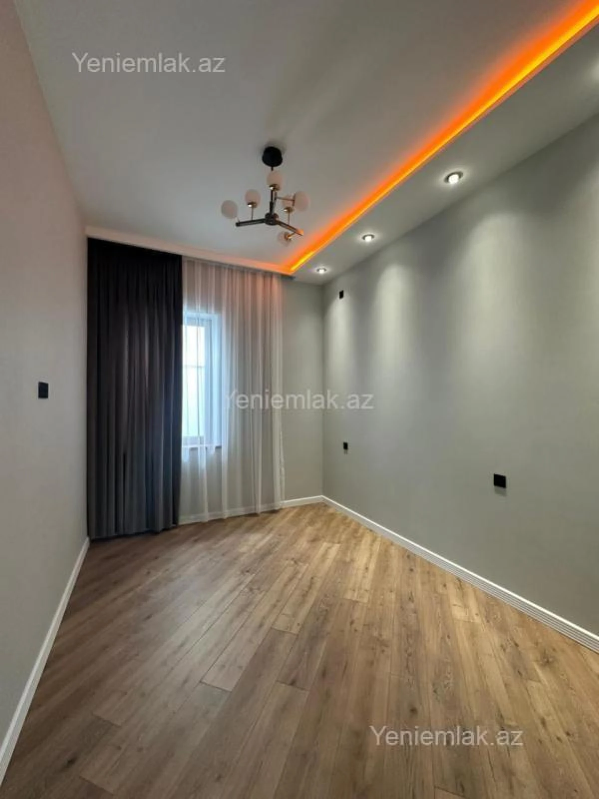 Satılır 4 otaqlı həyət evi 170 m²