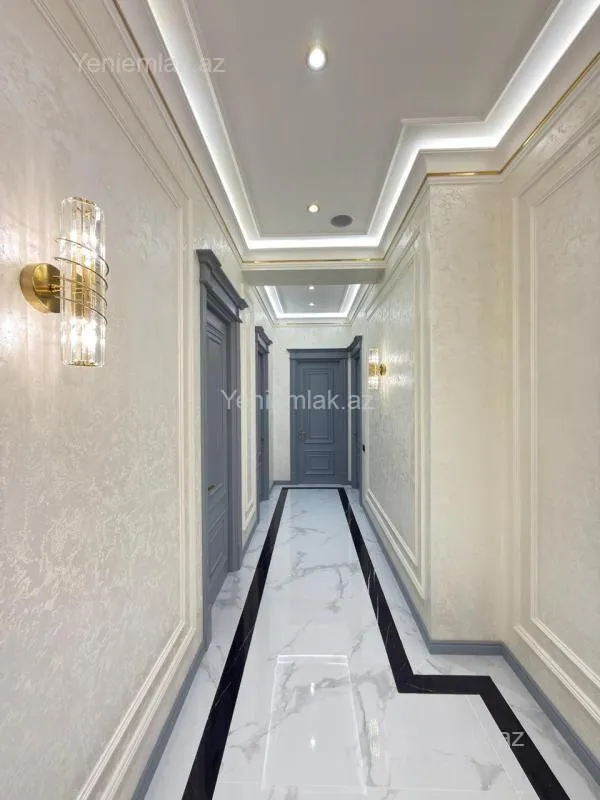 Satılır 5 otaqlı yeni tikili 185 m²