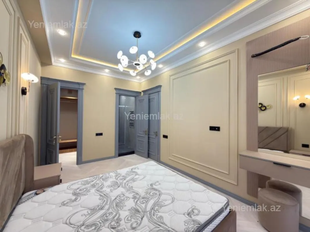 Satılır 5 otaqlı yeni tikili 185 m²